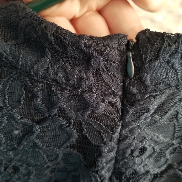 Scarlett 22W keyhole front dress - Picture 5 of 8